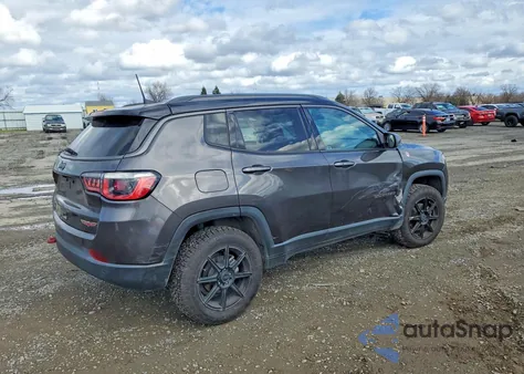 2017 Jeep Compass Trailhawk z USA, uszkodzony, nr VIN 3C4NJDDB6HT597871